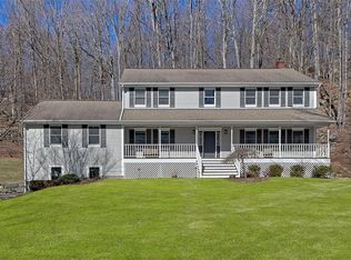 140 Oscaleta Rd, South Salem, NY 10590