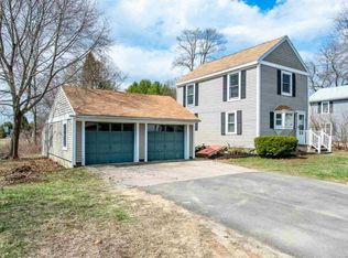 36 New Rochester Rd, Dover, NH 03820