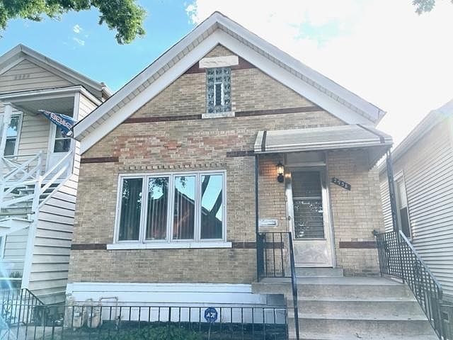 1st image of 2938 S Quinn St #1F