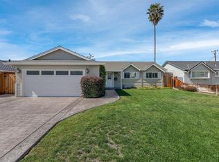 3367 Lindenoaks Dr, San Jose, CA 95117