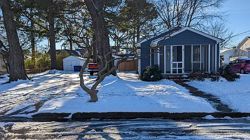 2315 Birch St Photo 1