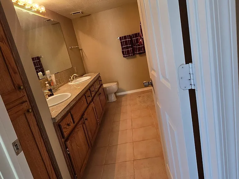 15843 E Palomino Blvd — Photo 25