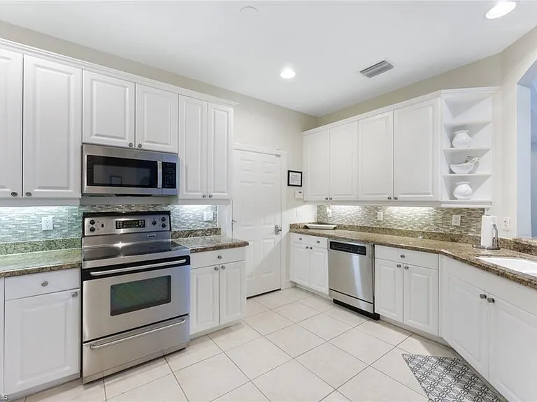 2662 Bolero Dr #10 — Photo 5