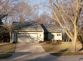 5018 Raymond Rd, Madison, WI 53711