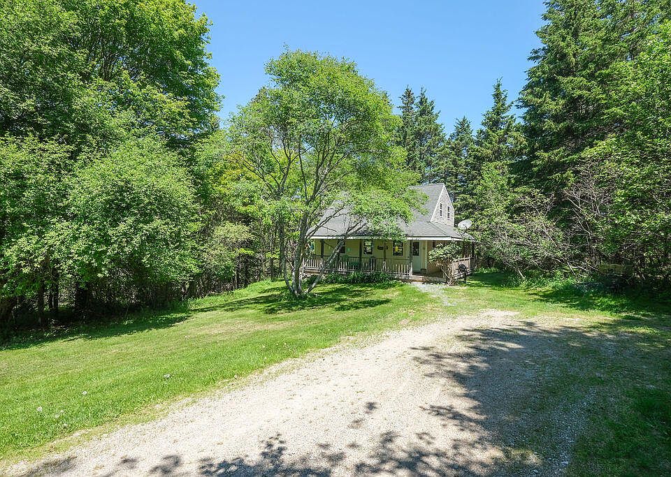 1st image of 27 Spofford Drive
