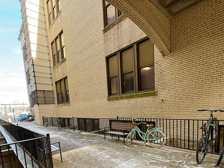 1519 S 17th St #2I5 — Photo 25