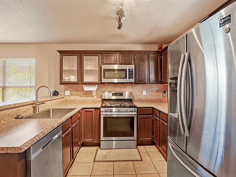 5905 Redstone Mesa Ct — Photo 12
