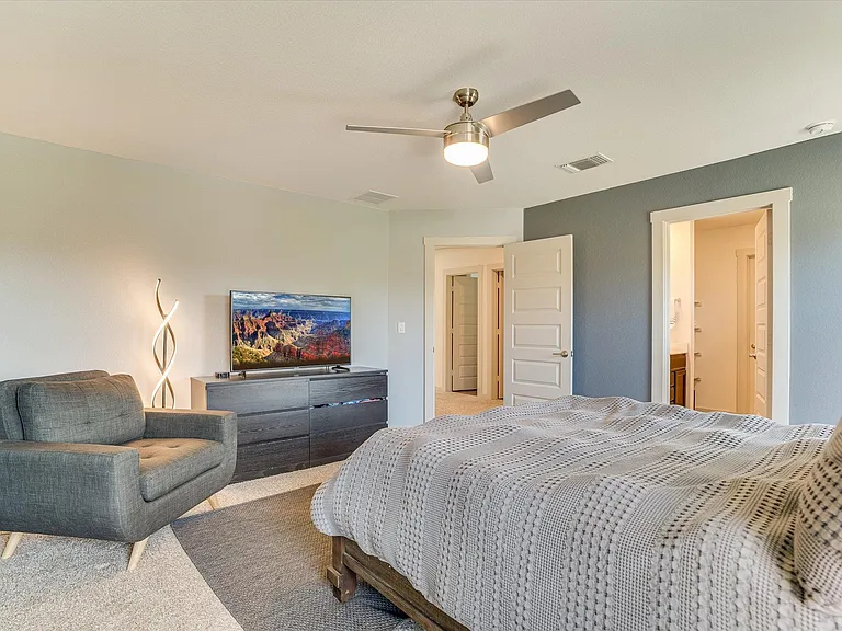 2405 Sisterdale Ln — Photo 14