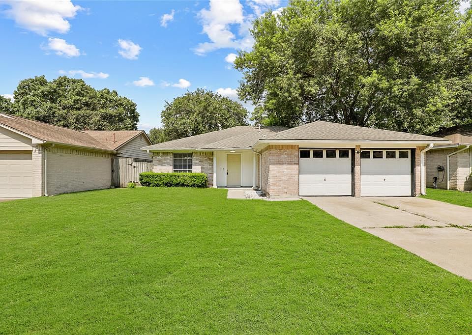 1st image of 7514 Londres Dr
