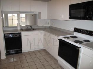 8 Durham St #15, Somerville, MA 02143