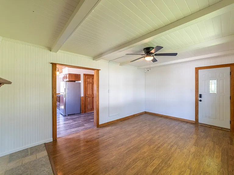 7535 Independence St — Photo 2