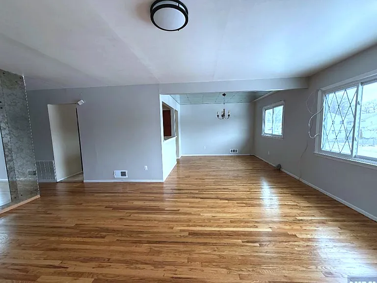 17 Daka Ct #2 — Photo 9