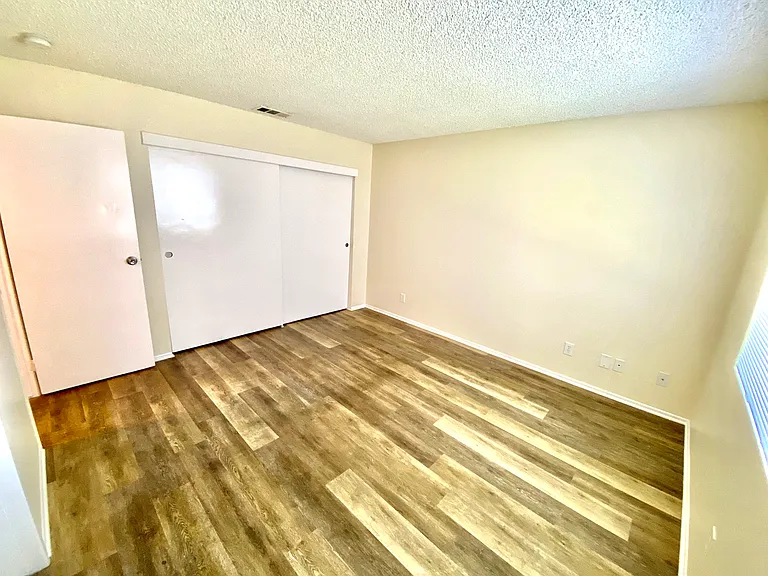 2908 E South St #1 — Photo 13