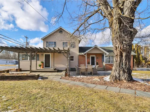 1246 Beaver Valley Rd, Stroudsburg, PA 18360