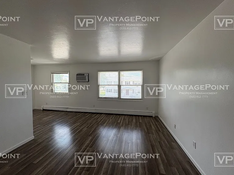 1234 S Erie St #4 — Photo 5