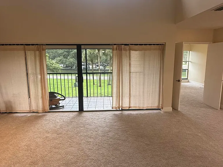 6464 Pumpkin Seed Cir — Photo 10