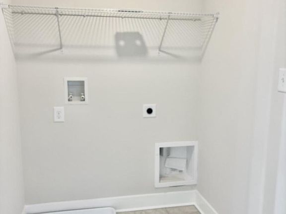 4th image of 29271 Oxford Dr