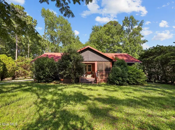 495 Highway 172, Hubert, NC 28539