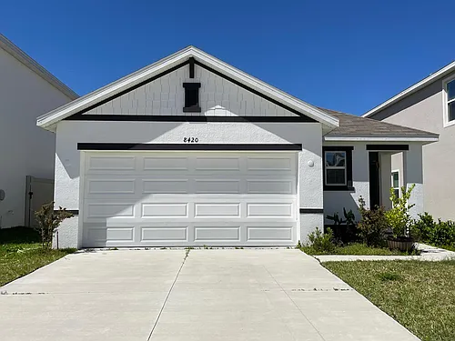 8420 Hardy Bay Loop Photo 1