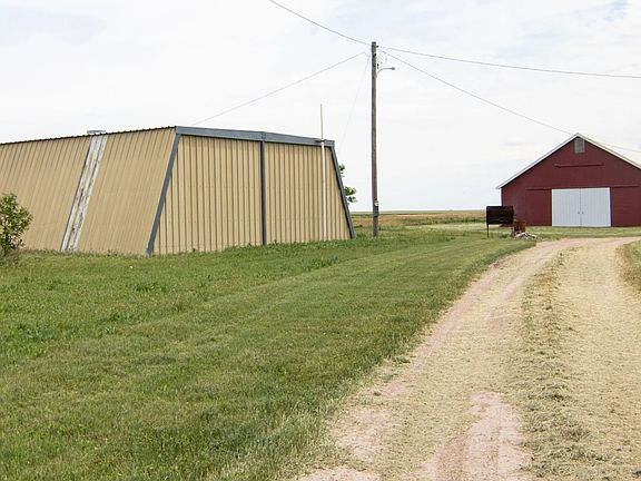 Heated 40x60 shop w/bathroom