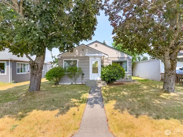 921 E 58th Street, Tacoma, WA 98404