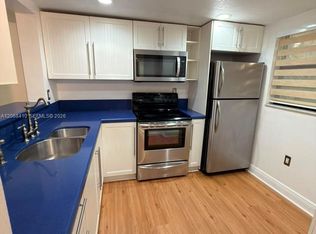 10835 SW 112th Ave APT 114, Miami, FL 33176