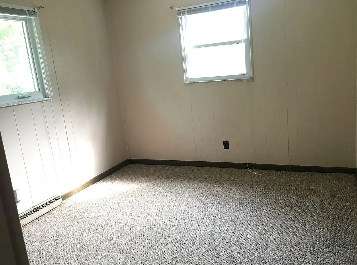 Building Photo - 353 Gilmore St #A