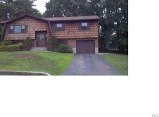 10 Sylvanus Ct, Blauvelt, NY 10913