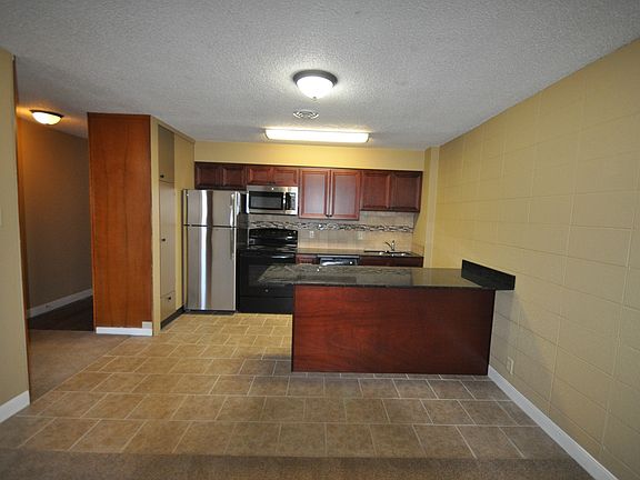 4th image of 1801 J St #307