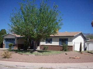 404 Saturn Cir, Alamogordo, NM 88310