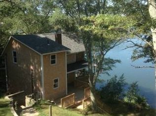 14 Knight Ave, Plymouth, MA 02360