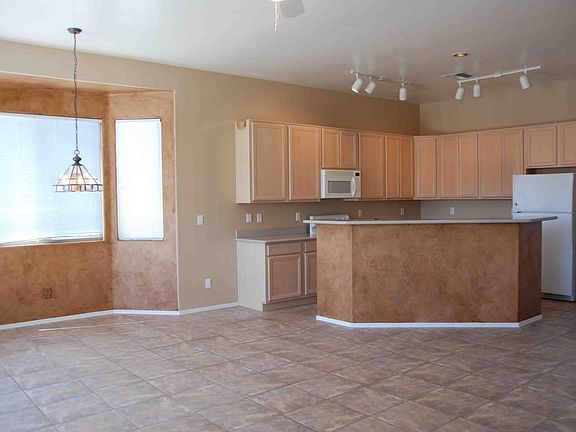 Ktichen and Family Room