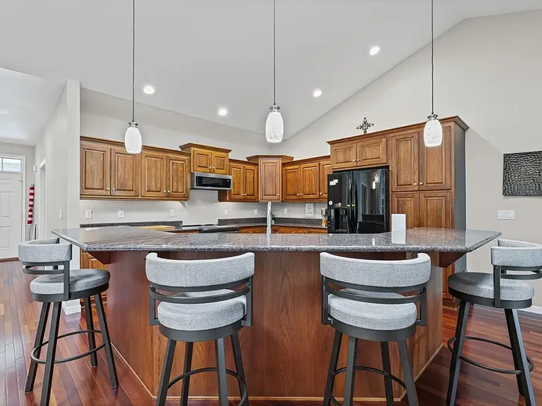 1632 Cobblefield Rd — Photo 7