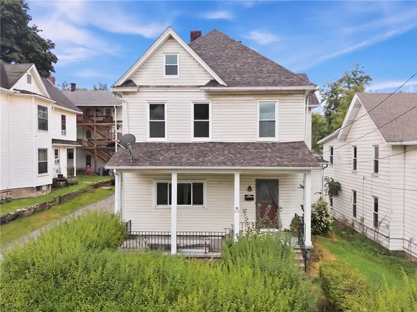212 Fairview Ave, Butler, PA 16001