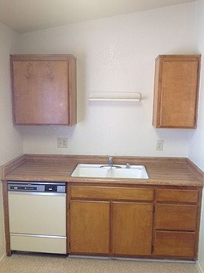 3rd image of 16676 Ramada Dr APT B