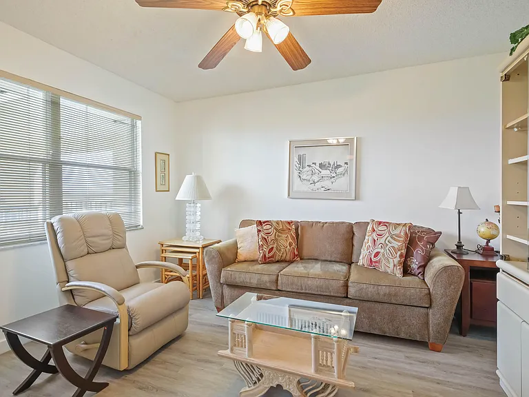 3951 Via Poinciana Way #511 — Photo 16
