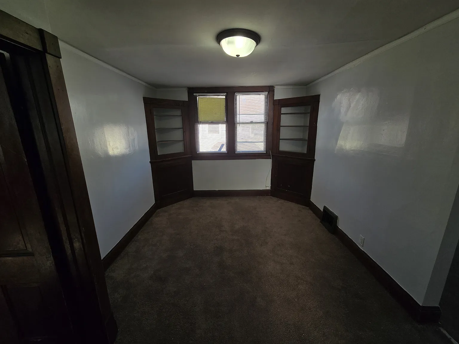 1 bed, $1,000 — Photo 4