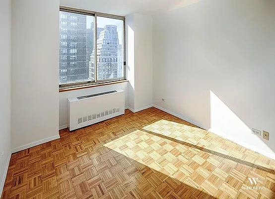 Rented by Warburg | media 19