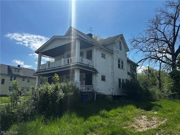 11702 Tuscora Ave, Cleveland, OH 44108