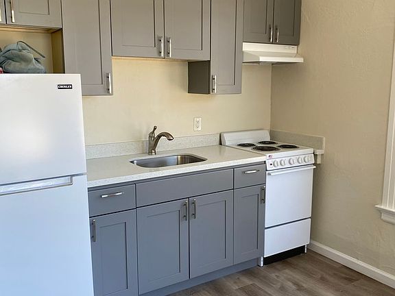 5th image of 1100 Masonic Ave #1