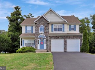 747 Braeburn Dr, Martinsburg, WV 25403