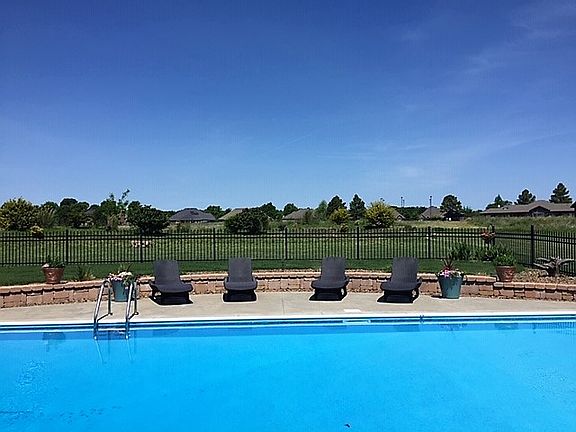 3rd image of 11423 Frisco Dr