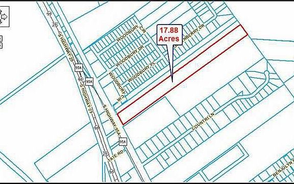 2nd image of 3000 Woodbury Pl