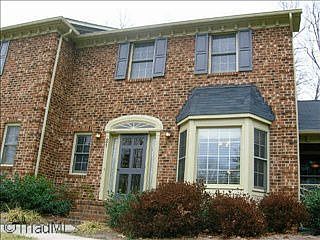 1st image of 21 Milpond Ln