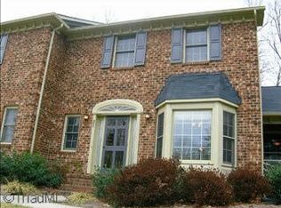 21 Milpond Ln, Greensboro, NC 27455