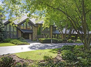 8400 Oak Knoll Dr, Burr Ridge, IL