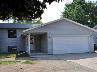 1910 2nd Ave NE, Stewartville, MN 55976