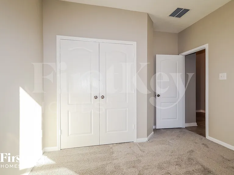 8757 Ute Creek Ln — Photo 11