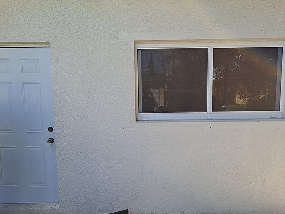4th image of 1647 NE 124th Ln #B