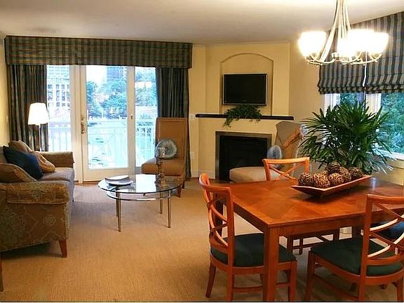 5th image of 1325 Pierce St #301